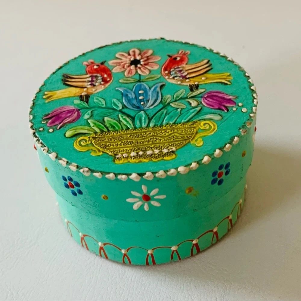 Wooden box